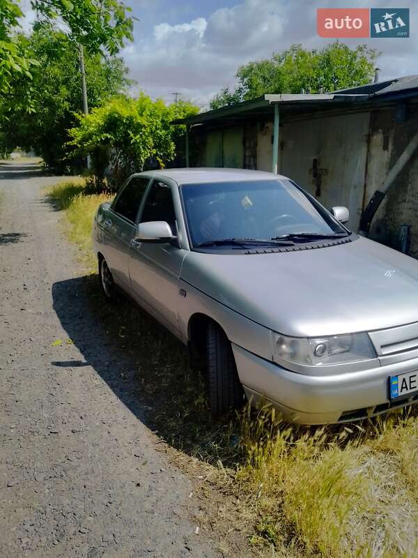 Седан ВАЗ / Lada 2110 2002 в Кривом Роге