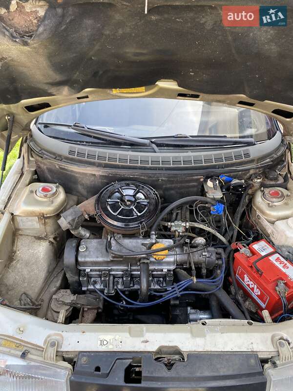 Седан ВАЗ / Lada 2110 2000 в Золочеве фото 8 Седан ВАЗ / Lada 2110 2000 в Золочеве