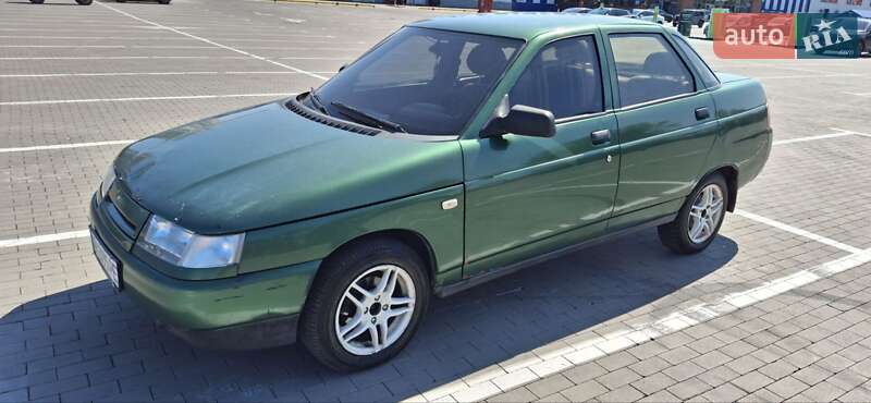 ВАЗ / Lada 2110 2000