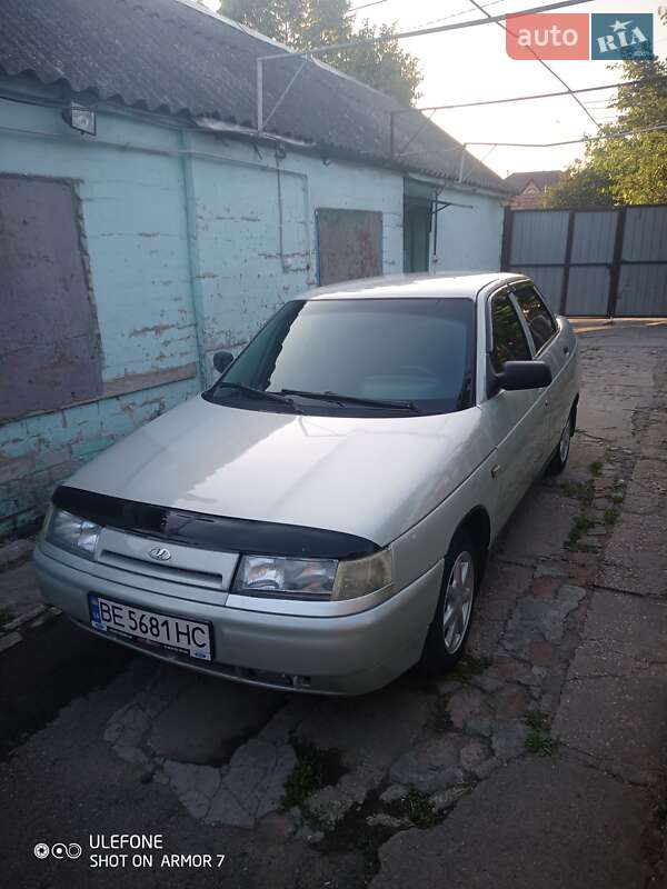 Седан ВАЗ / Lada 2110 2005 в Николаеве