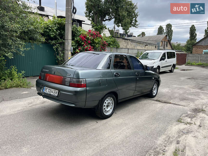 Седан ВАЗ / Lada 2110 2008 в Киеве