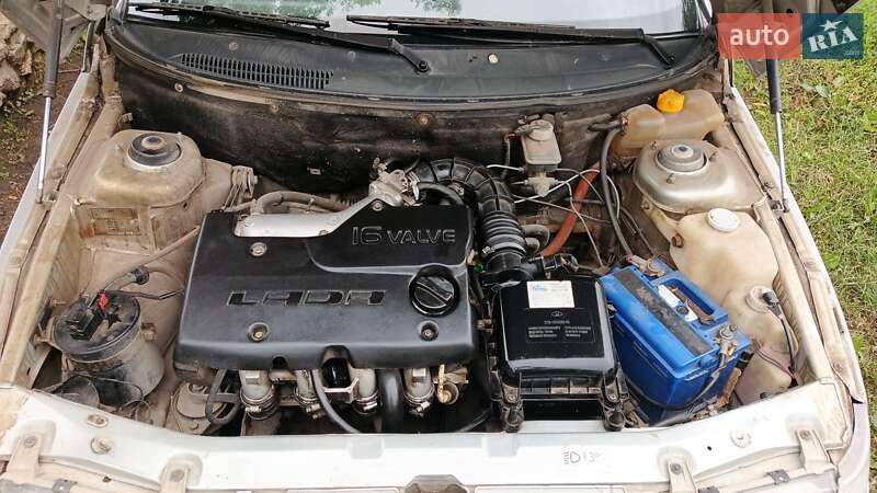Седан ВАЗ / Lada 2110 2004 в Ямполі