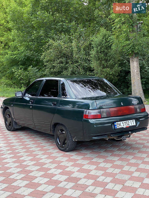 Седан ВАЗ / Lada 2110 2002 в Ровно