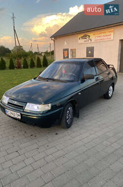 Седан ВАЗ 2110 2002 в 