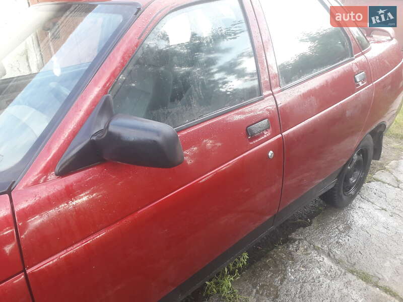 Седан ВАЗ / Lada 2110 2002 в Полонном фото 17 Седан ВАЗ / Lada 2110 2002 в Полонном