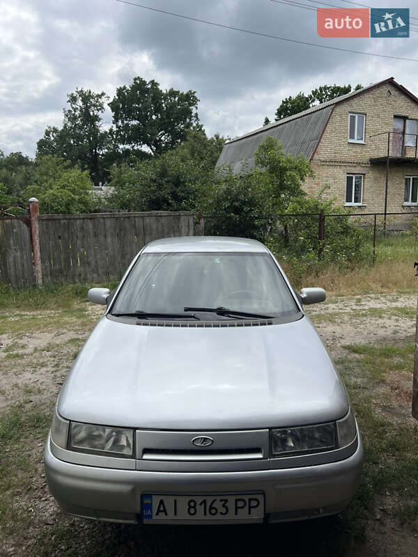 Седан ВАЗ / Lada 2110 2002 в Києві