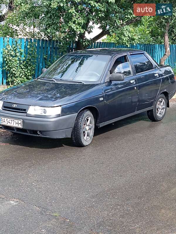 Седан ВАЗ 2110 2005 в 