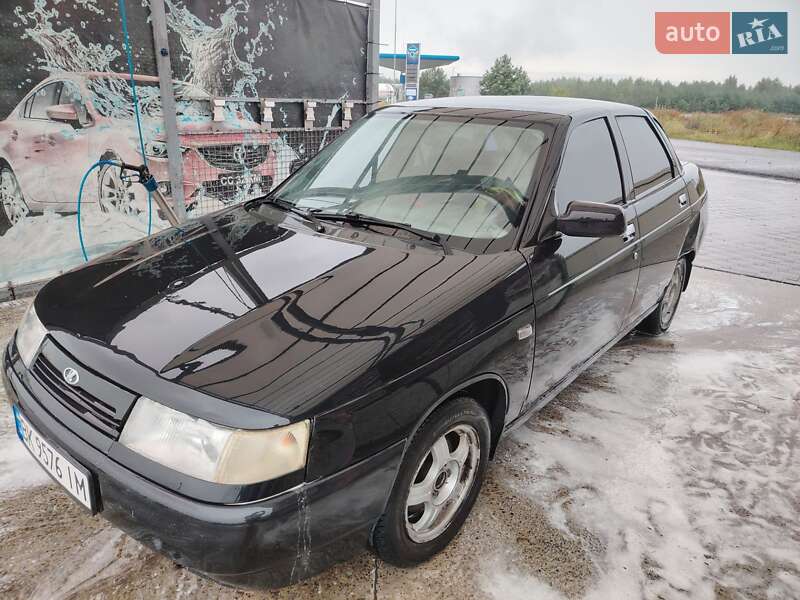 ВАЗ / Lada 2110 2010