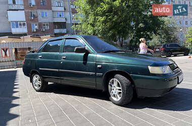 Седан ВАЗ 2110 2002 в 