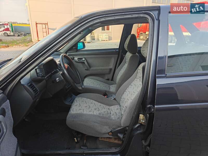 Седан ВАЗ / Lada 2110 2007 в Черновцах