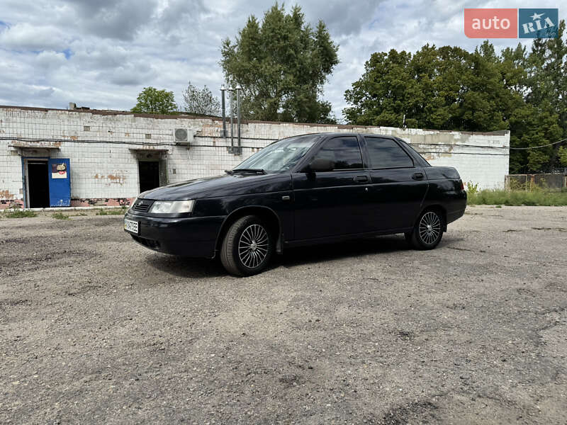 Седан ВАЗ / Lada 2110 2009 в Чугуеве