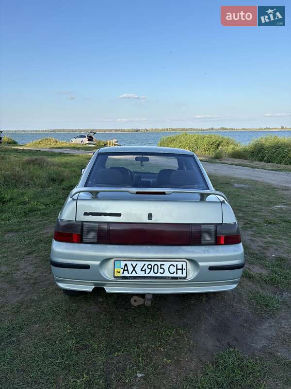 Седан ВАЗ / Lada 2110 2001 в Печенегах