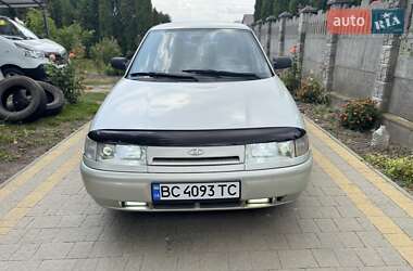Седан ВАЗ 2110 2004 в 