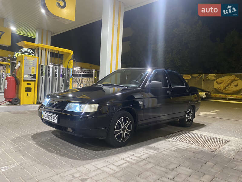 Седан ВАЗ 2110 2007 в 