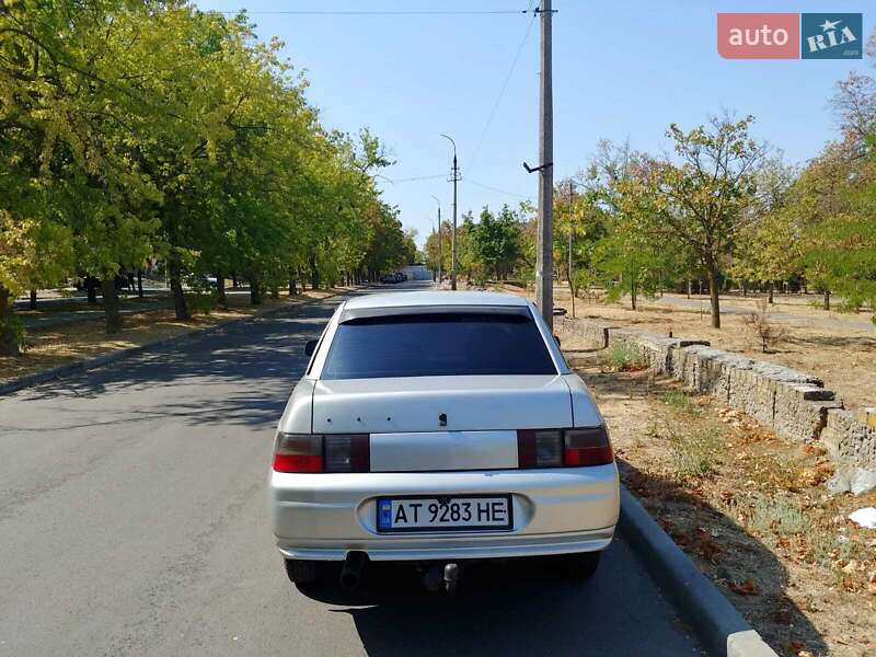 Седан ВАЗ / Lada 2110 2005 в Киеве