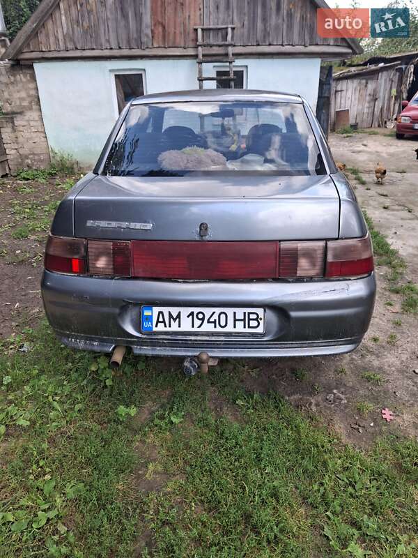 Седан ВАЗ 2110 1999 в 