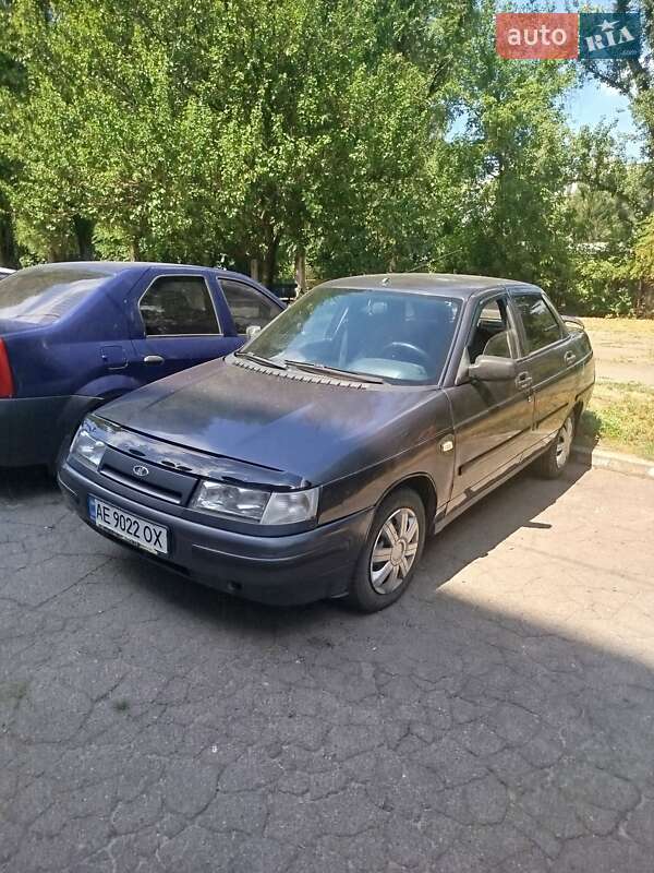 Седан ВАЗ / Lada 2110 2001 в Каменском