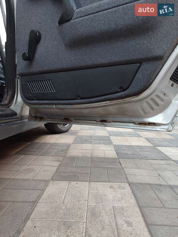 Седан ВАЗ / Lada 2110 2005 в Новомосковске фото 10 Седан ВАЗ / Lada 2110 2005 в Новомосковске