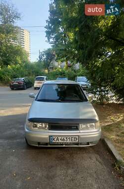 Седан ВАЗ 2110 2002 в 