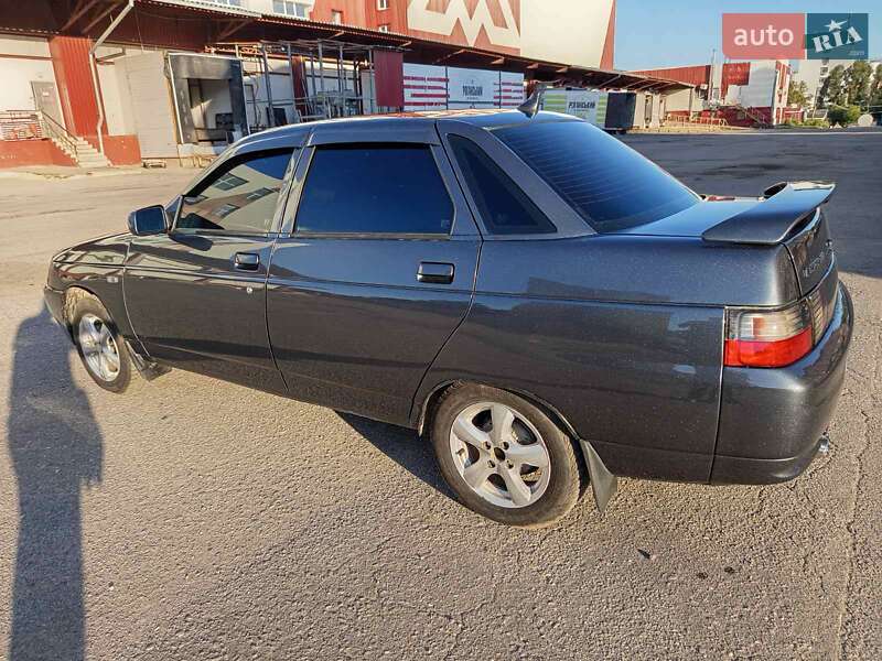 Седан ВАЗ / Lada 2110 2002 в Харькове