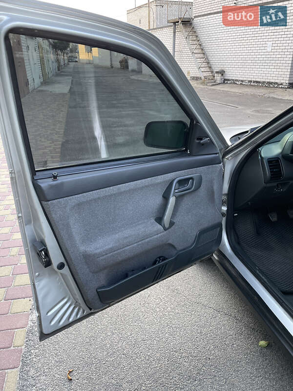 Седан ВАЗ / Lada 2110 2007 в Днепре