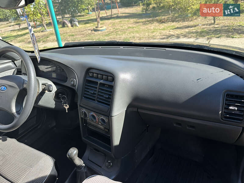 Седан ВАЗ / Lada 2110 2009 в Вознесенске фото 5 Седан ВАЗ / Lada 2110 2009 в Вознесенске