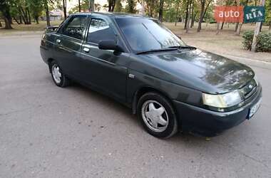 Седан ВАЗ 2110 2002 в 