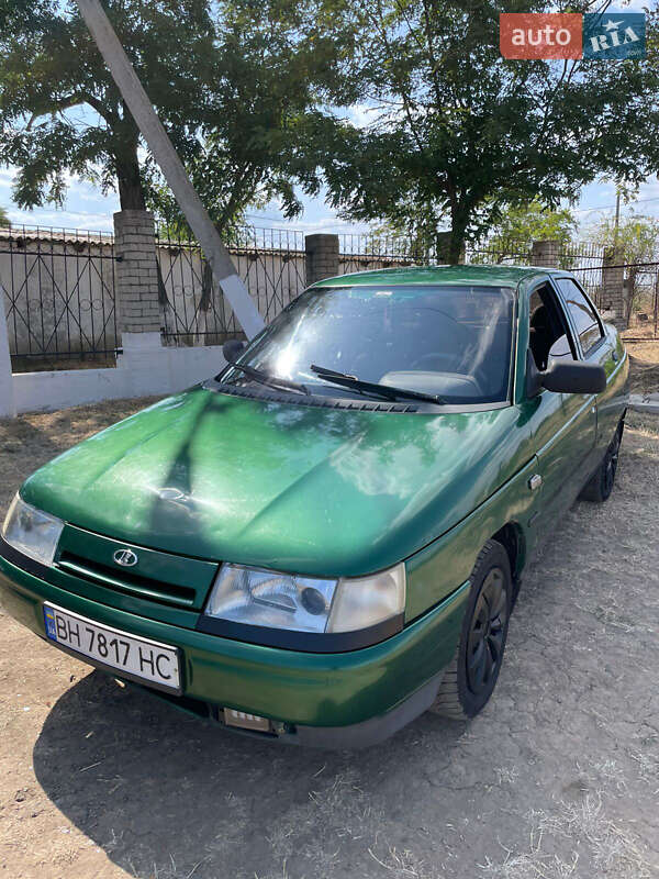 Седан ВАЗ 2110 1999 в 