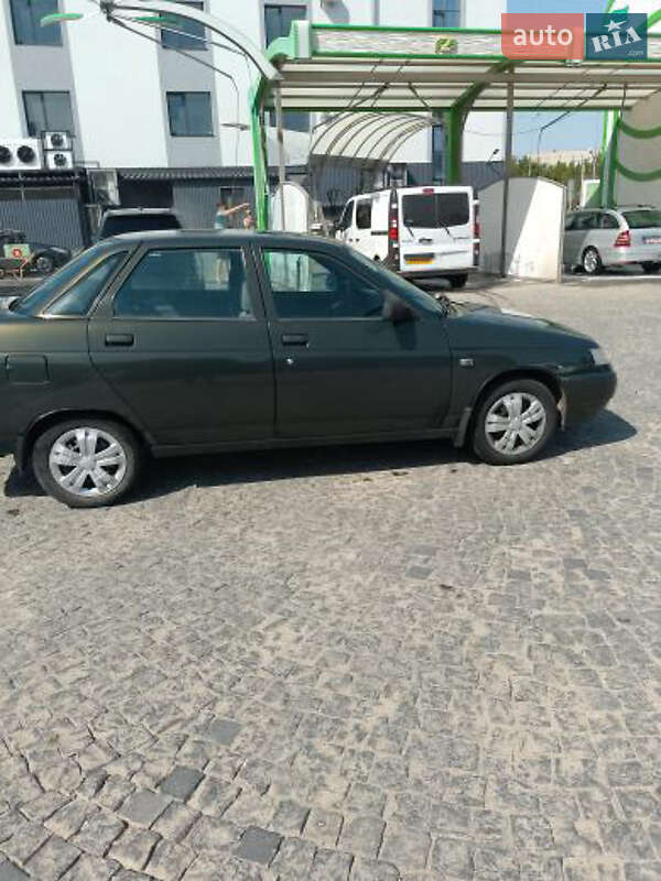 Седан ВАЗ / Lada 2110 2006 в Чорткове