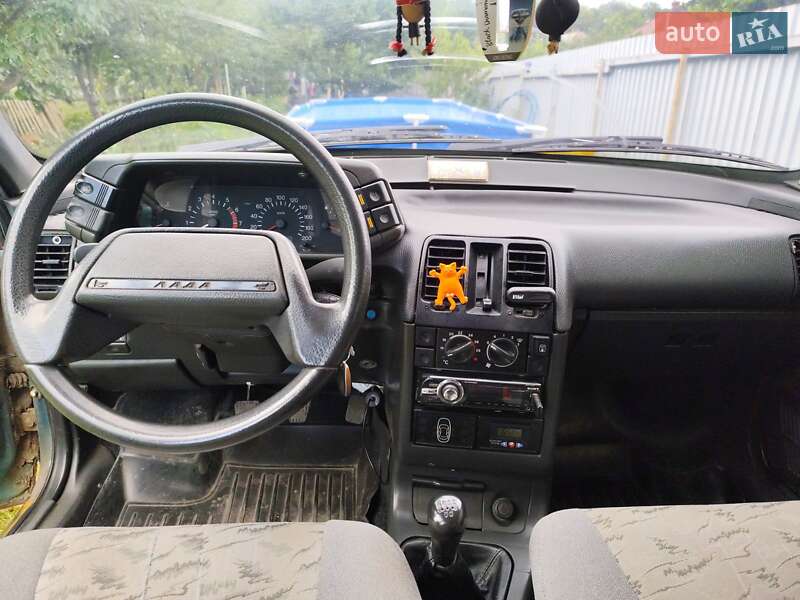 Седан ВАЗ / Lada 2110 1999 в Харькове
