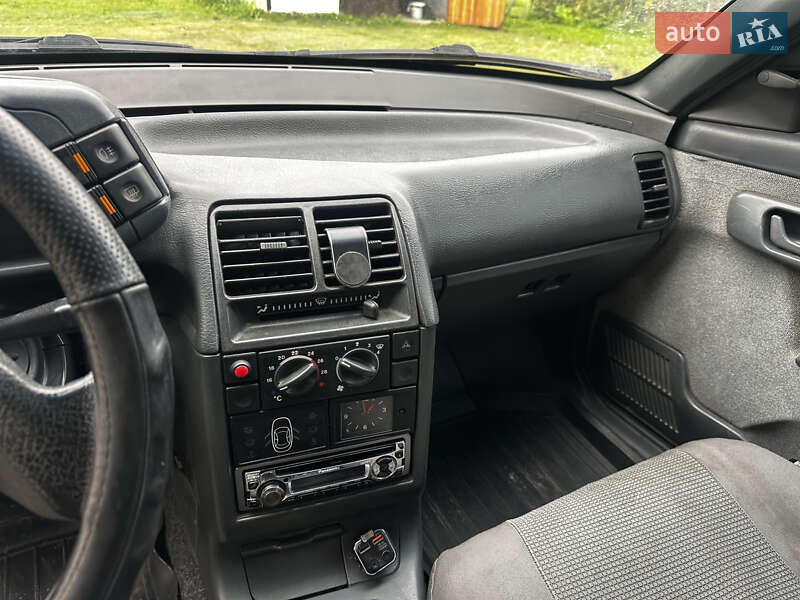 Седан ВАЗ / Lada 2110 2006 в Львове фото 11 Седан ВАЗ / Lada 2110 2006 в Львове