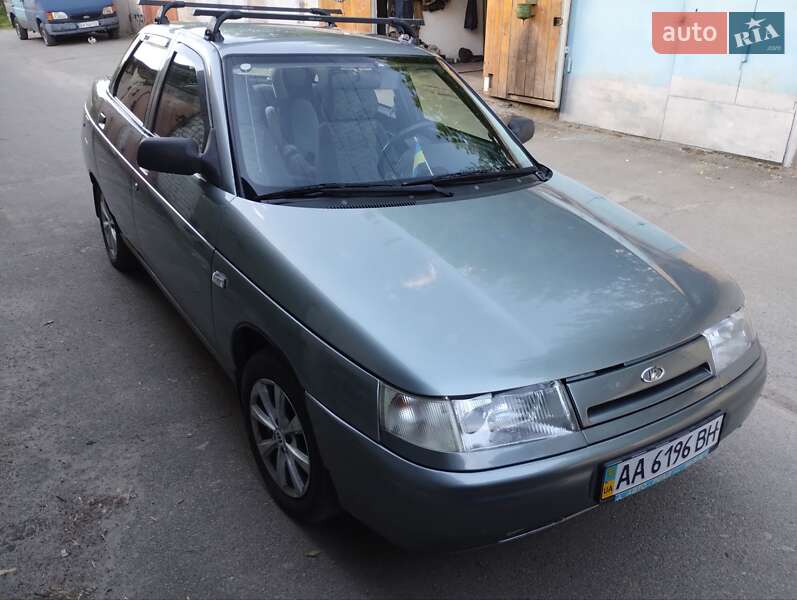Седан ВАЗ / Lada 2110 2006 в Києві