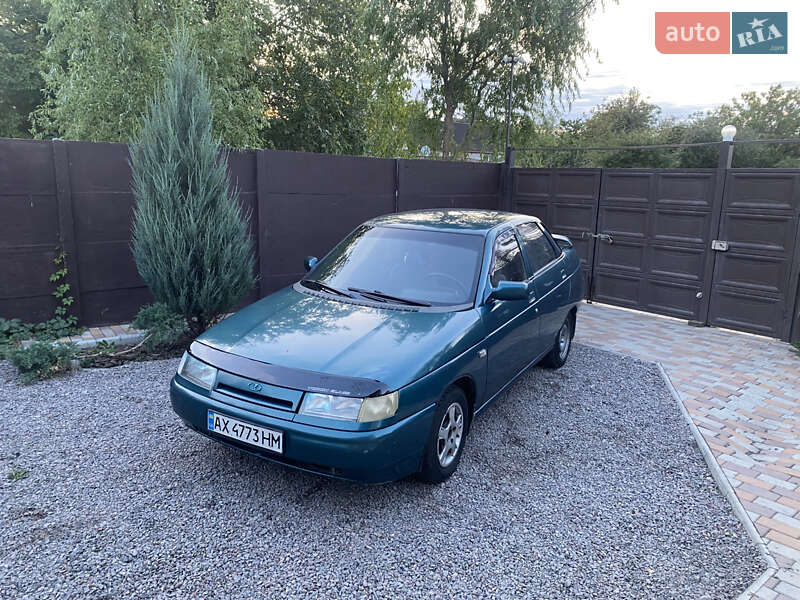 Седан ВАЗ / Lada 2110 2001 в Харькове