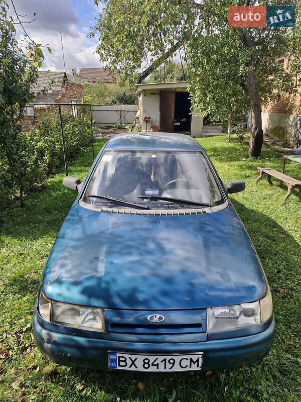 Седан ВАЗ / Lada 2110 2001 в Хмельницком