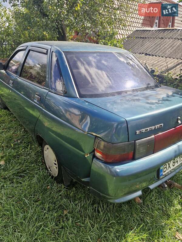 Седан ВАЗ / Lada 2110 2001 в Хмельницком