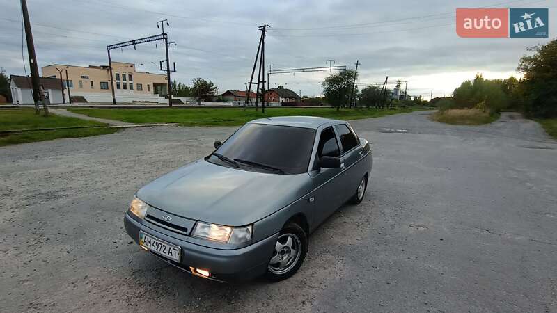 Седан ВАЗ / Lada 2110 2005 в Мирополе