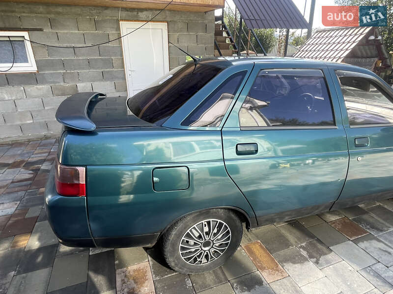 Седан ВАЗ / Lada 2110 1999 в Сваляве