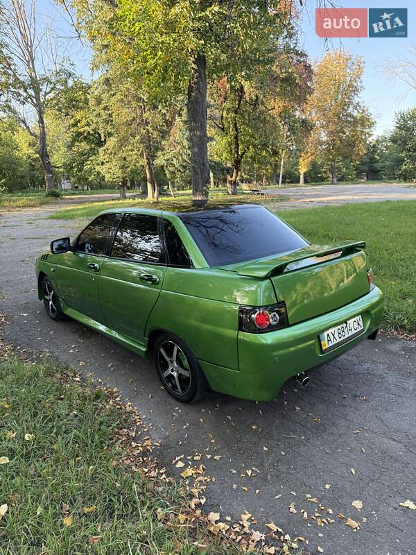 Седан ВАЗ / Lada 2110 2002 в Харькове фото 5 Седан ВАЗ / Lada 2110 2002 в Харькове