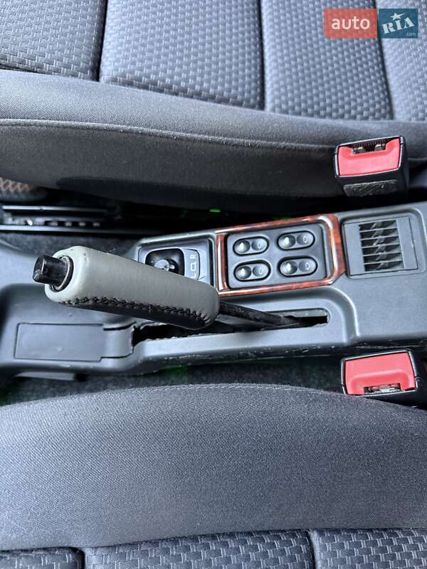 Седан ВАЗ / Lada 2110 2002 в Харькове фото 15 Седан ВАЗ / Lada 2110 2002 в Харькове