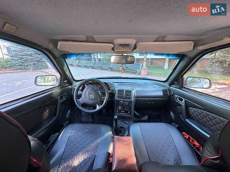 Седан ВАЗ / Lada 2110 2003 в Вінниці