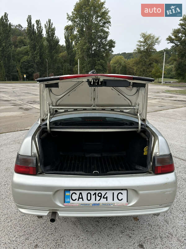 Седан ВАЗ / Lada 2110 2005 в Каневе