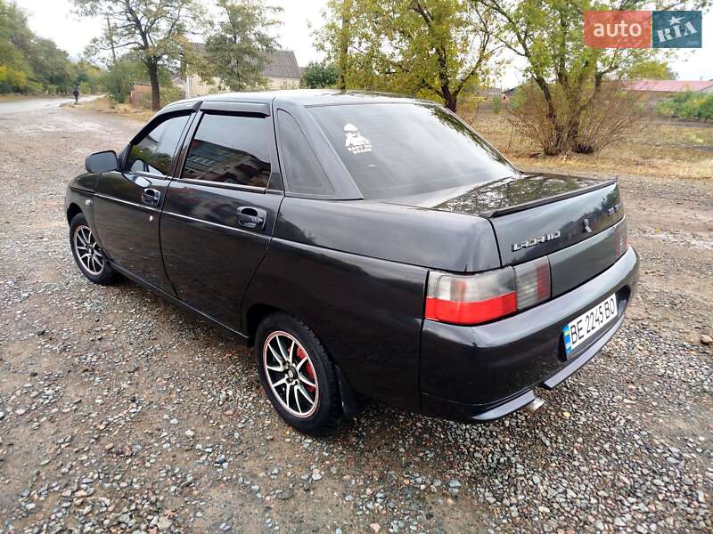 Седан ВАЗ 2110 2008 в 