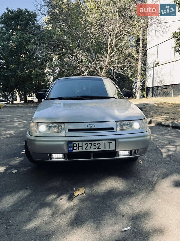 Седан ВАЗ / Lada 2110 2006 в Одессе