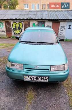 Седан ВАЗ 2110 2001 в 