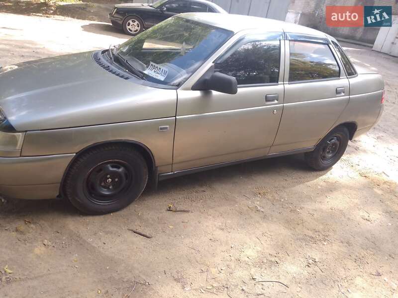 Седан ВАЗ / Lada 2110 1999 в Днепре