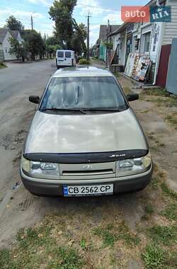 Седан ВАЗ 2110 2002 в 
