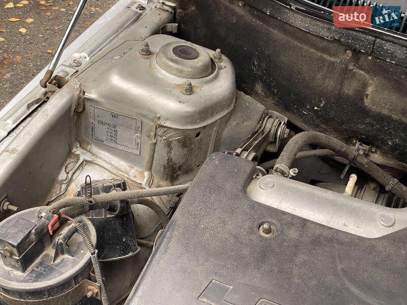 Седан ВАЗ / Lada 2110 2004 в Збаражі