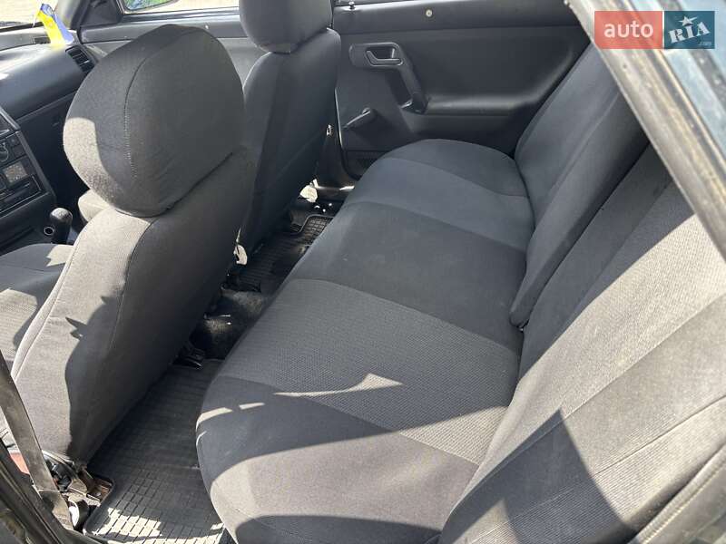 Седан ВАЗ / Lada 2110 2001 в Сумах фото 15 Седан ВАЗ / Lada 2110 2001 в Сумах