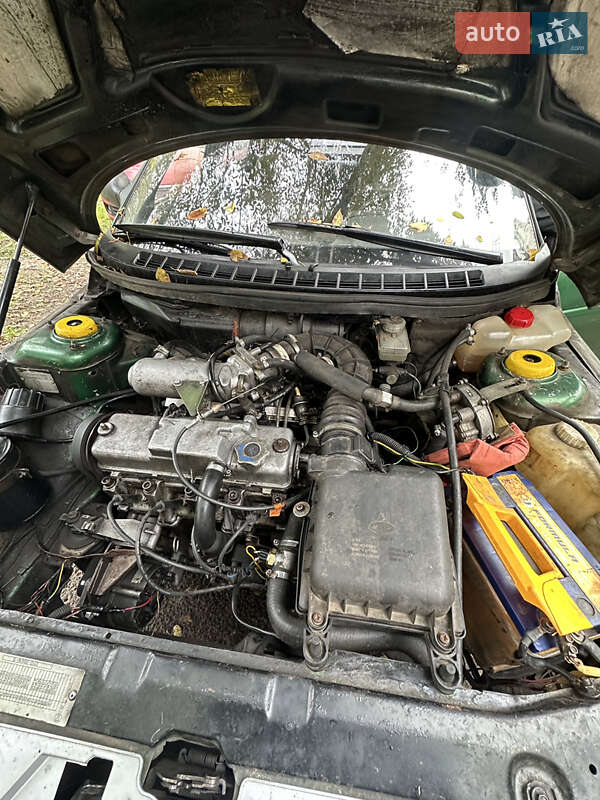 Седан ВАЗ / Lada 2110 1999 в Киеве