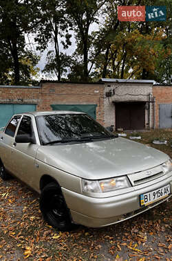 Седан ВАЗ 2110 2004 в Карлівці